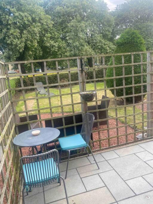 Lovely 2 Bedroom With Private Garden Единбург Екстериор снимка
